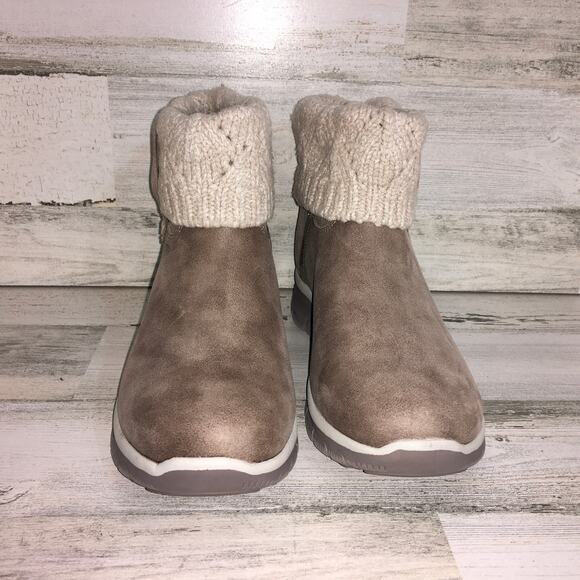 Skechers Taupe Ankle Boots with Knit Cuff
New w/o Tags! - Picture 3 of 9